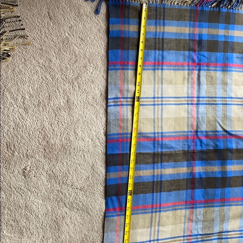 Blue , tan, red Blanket scarf. - Picture 6 of 7